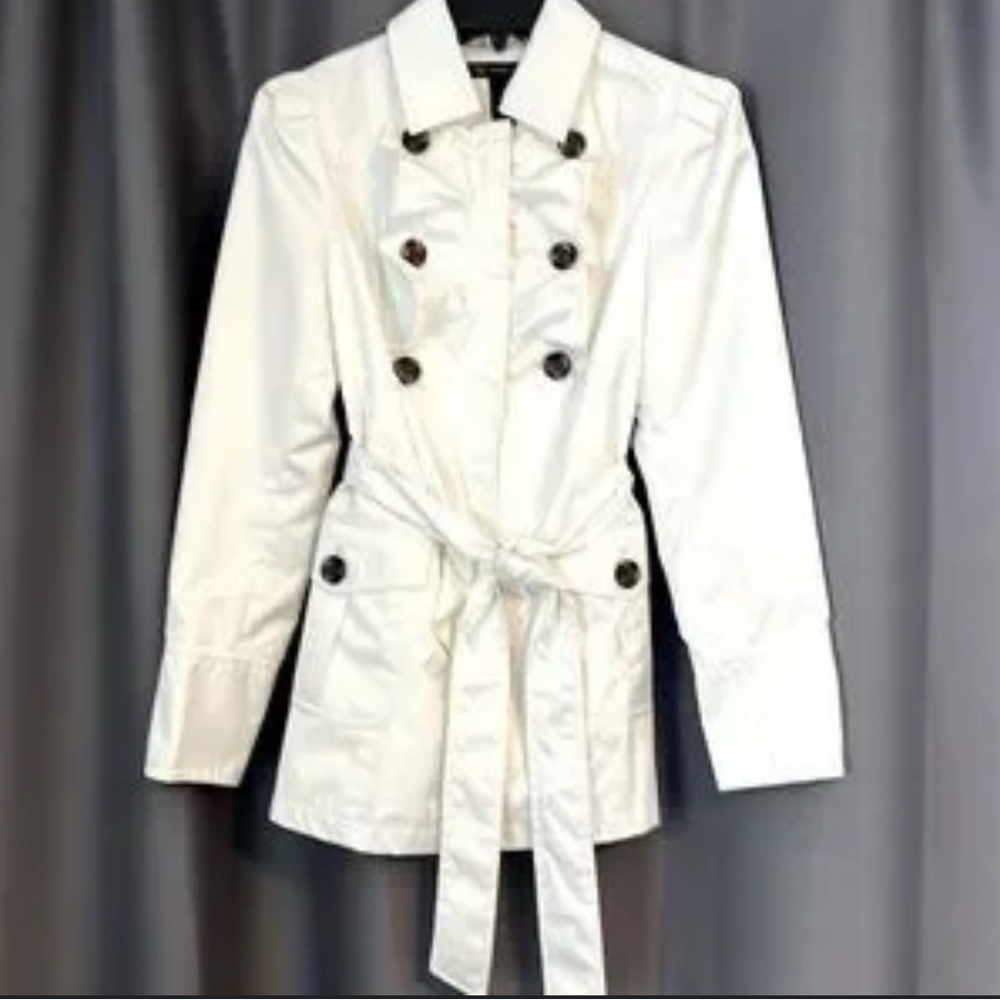 Ruffled front zip tie jacket